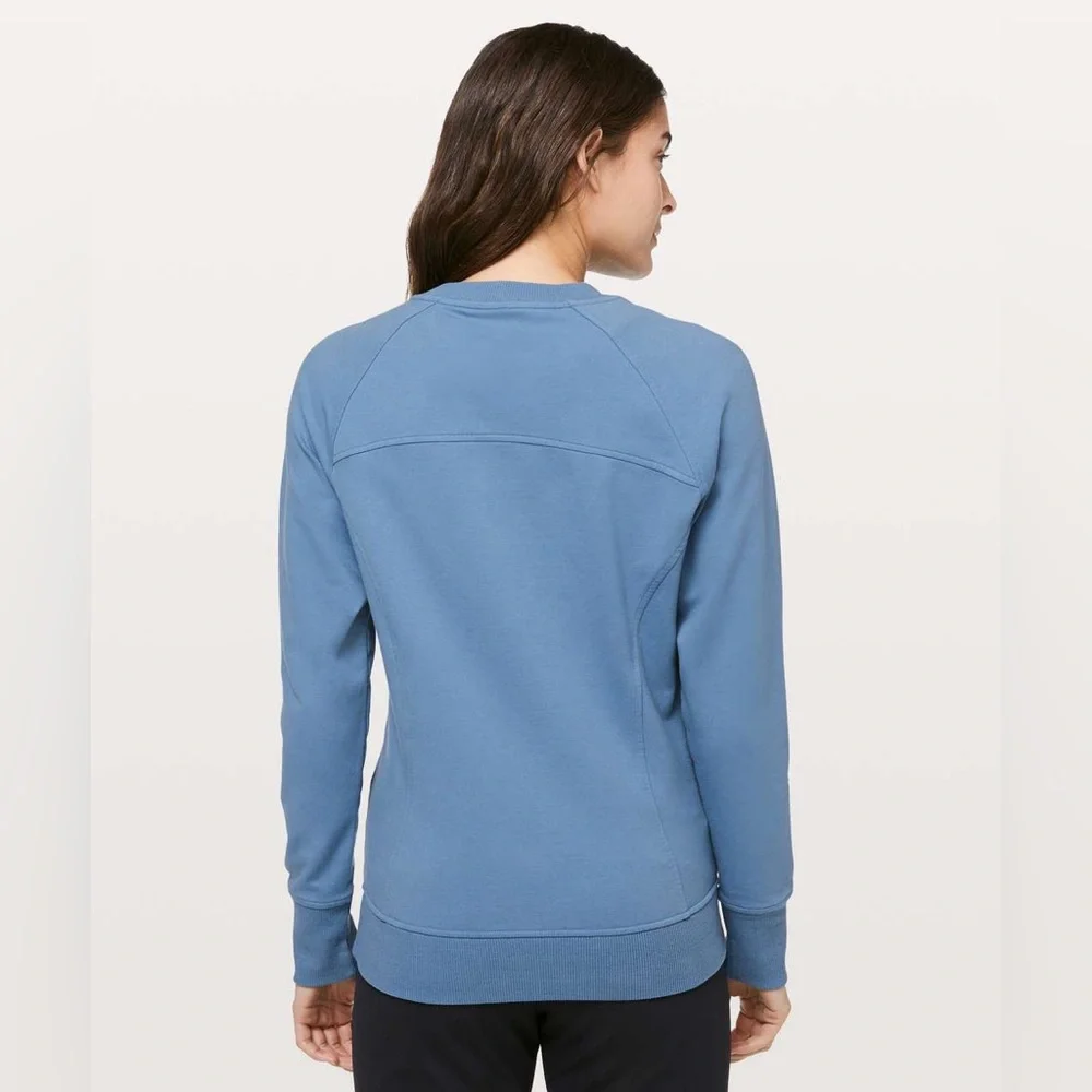 Lululemon Scuba Crew Utility Blue Size 8 Sweatshirt Long Medium Top - Picture 5 of 9